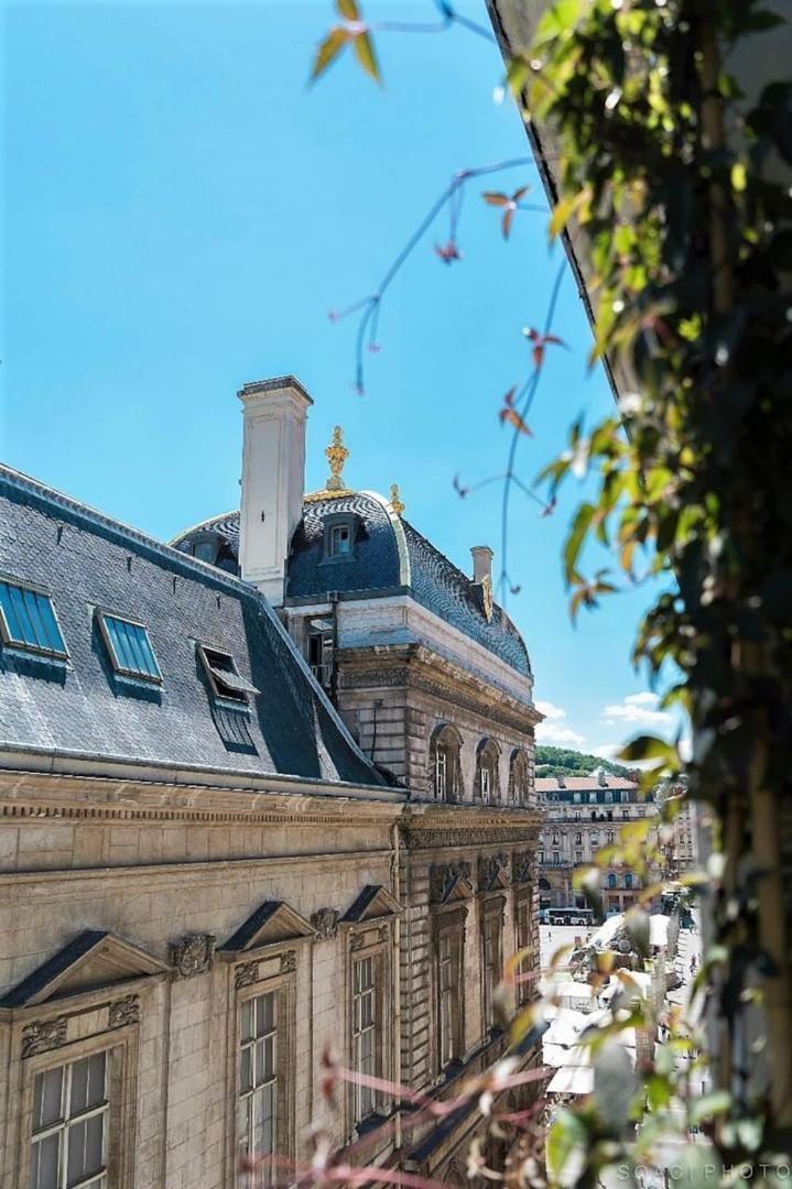 Apartament Guestready - Superbe T3 En Hyper-Centre - Belles Vues Lyon Zewnętrze zdjęcie